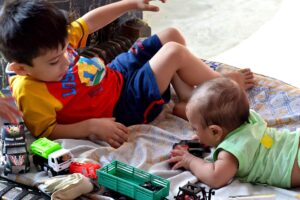 Read more about the article A importância do brinquedo e o brincar para a criança