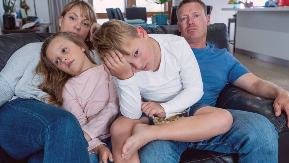 You are currently viewing 6 sinais de que a família está sob alto nível de estresse